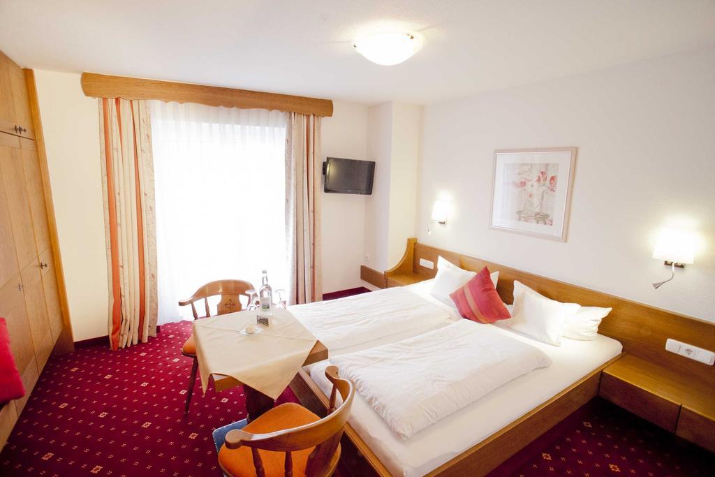 Gaestehaus Birkenhof Oberstdorf Room photo