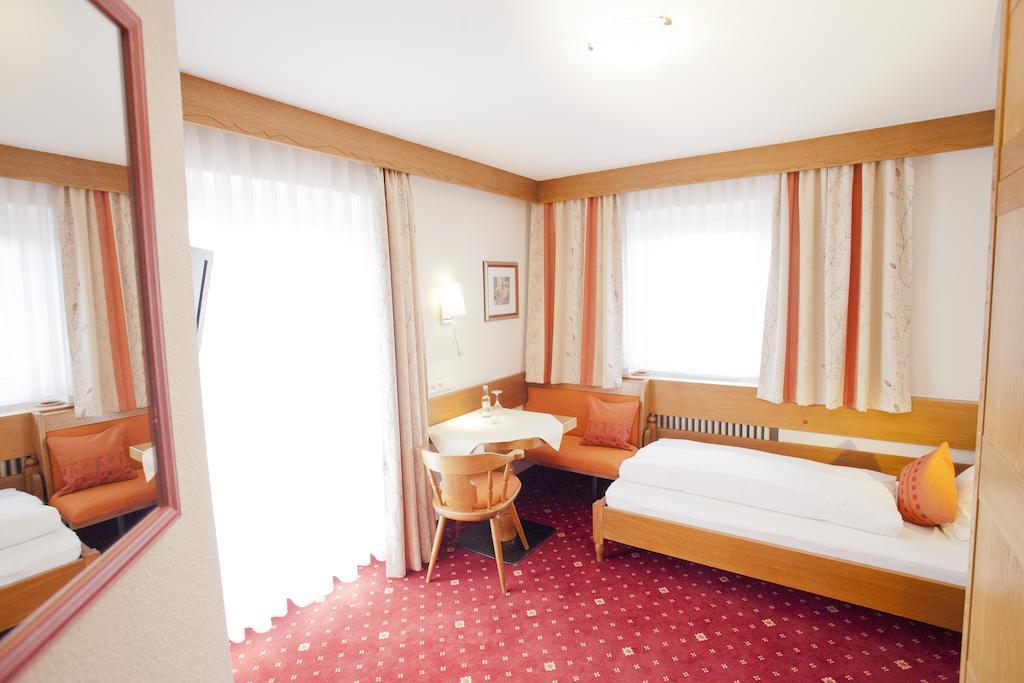 Gaestehaus Birkenhof Oberstdorf Room photo